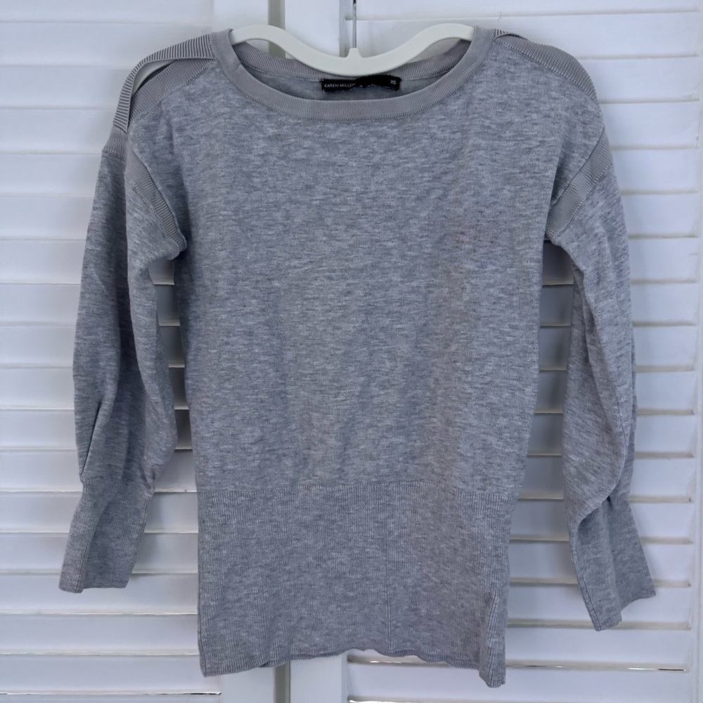Karen Millen Long Sleeve Knit Top with Shoulder Cut Outs in Light Gray